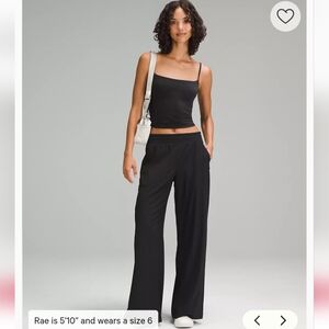 lululemon On the Fly Pants Black Size 4 Elastic Waist Woven